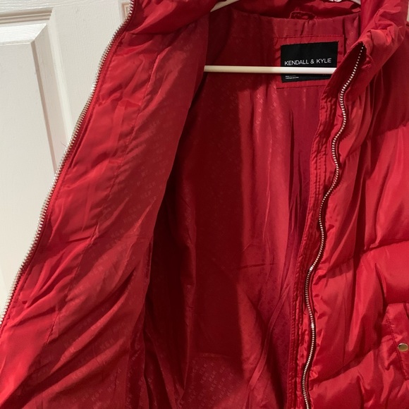 Kendall and Kylie Jacket - Picture 4 of 5